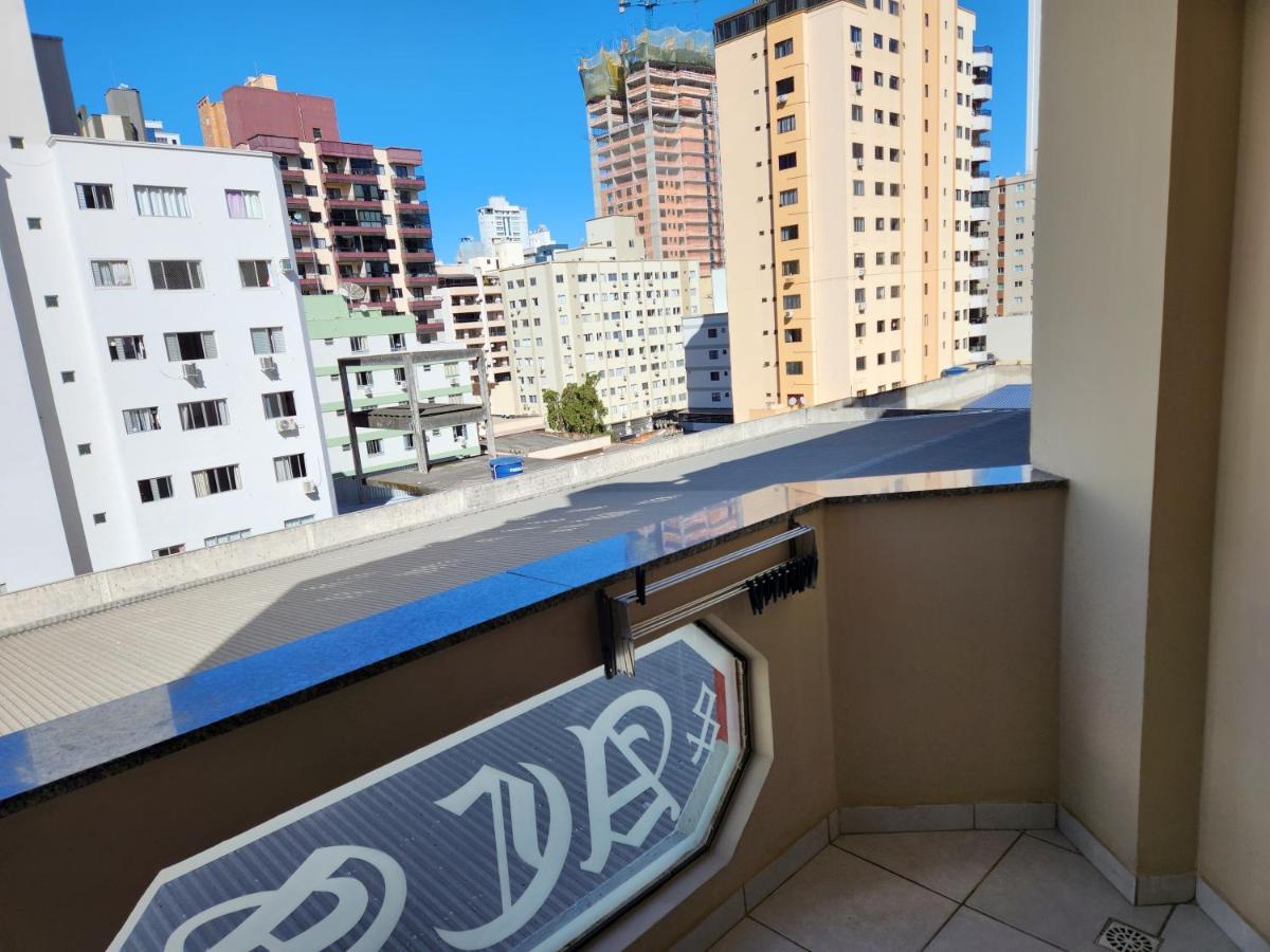 2 Quartos A 200Mts Praia Central, Garagem, Churrasqueira, Wi-Fi 90 Mbps, Pet Friendly Balneário Camboriú Buitenkant foto