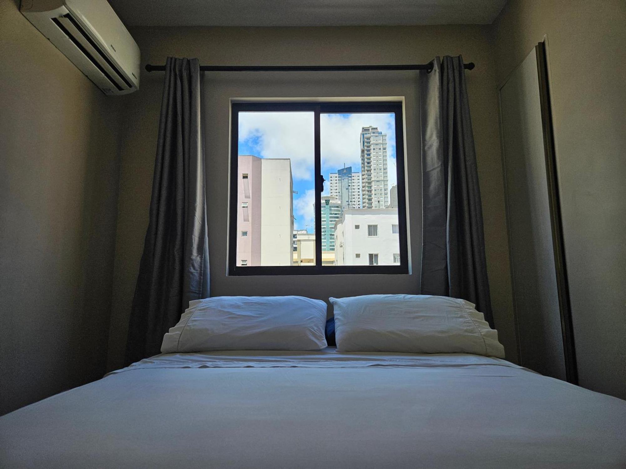 2 Quartos A 200Mts Praia Central, Garagem, Churrasqueira, Wi-Fi 90 Mbps, Pet Friendly Balneário Camboriú Buitenkant foto