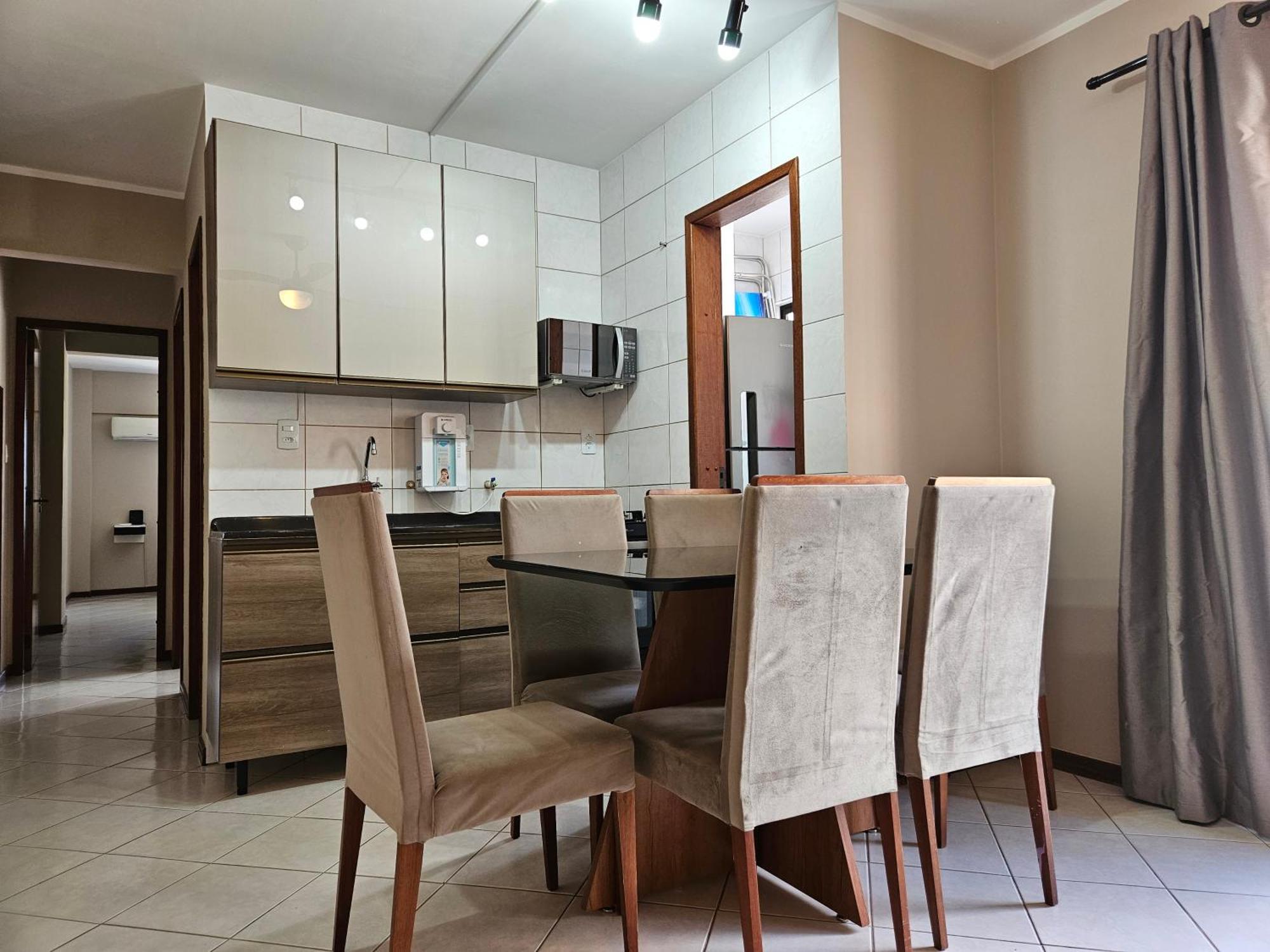 2 Quartos A 200Mts Praia Central, Garagem, Churrasqueira, Wi-Fi 90 Mbps, Pet Friendly Balneário Camboriú Buitenkant foto