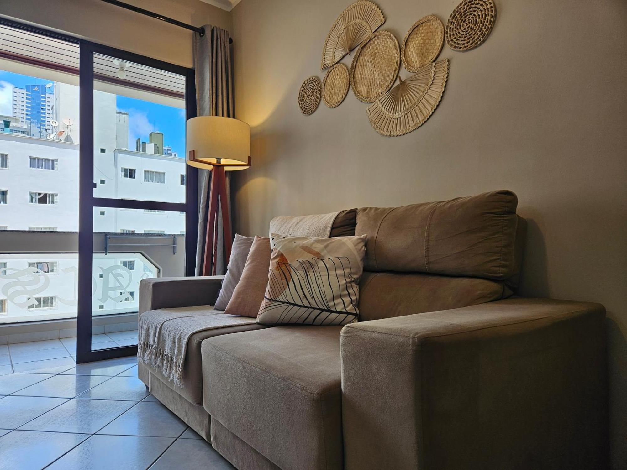 2 Quartos A 200Mts Praia Central, Garagem, Churrasqueira, Wi-Fi 90 Mbps, Pet Friendly Balneário Camboriú Buitenkant foto