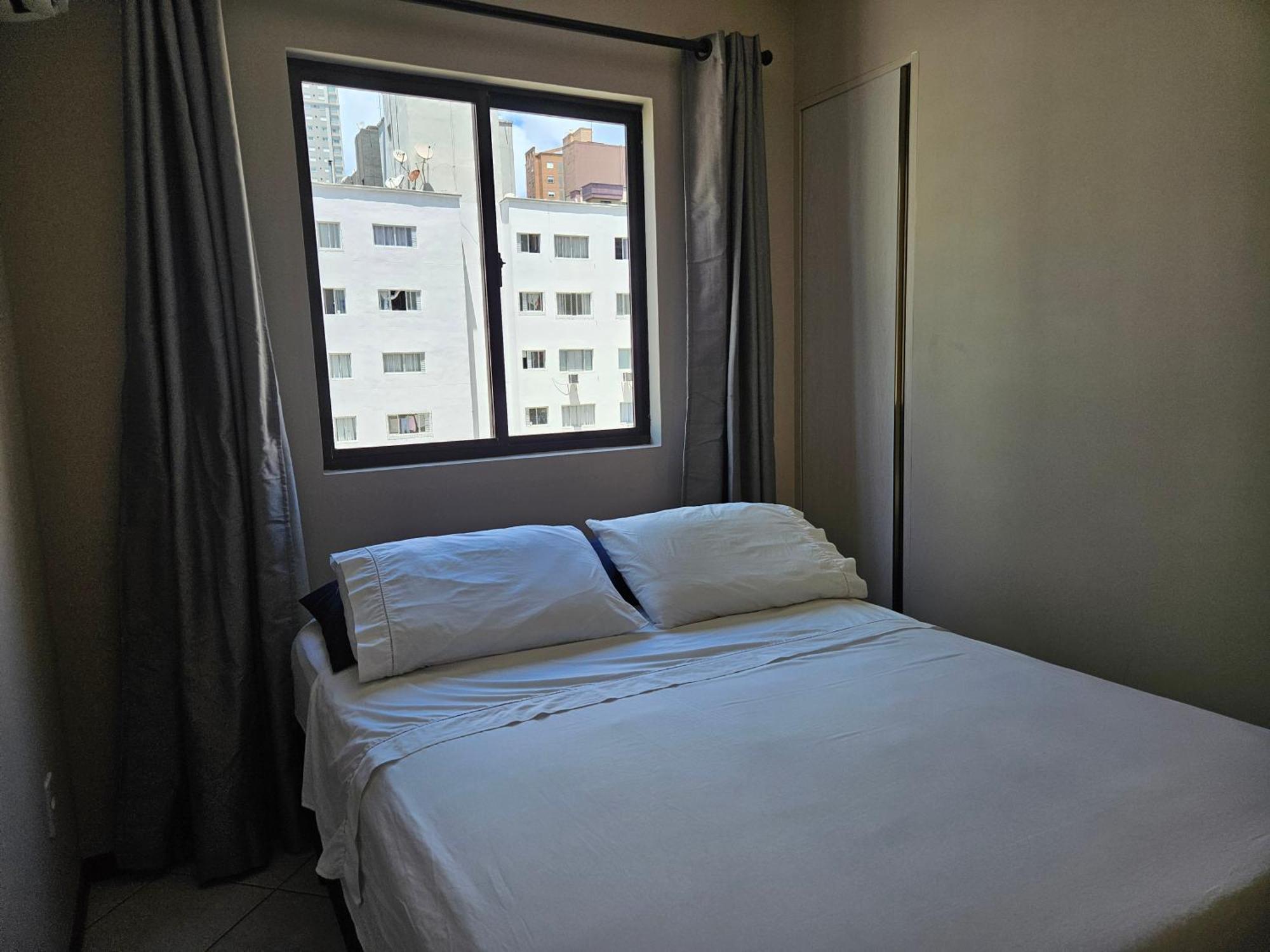 2 Quartos A 200Mts Praia Central, Garagem, Churrasqueira, Wi-Fi 90 Mbps, Pet Friendly Balneário Camboriú Buitenkant foto